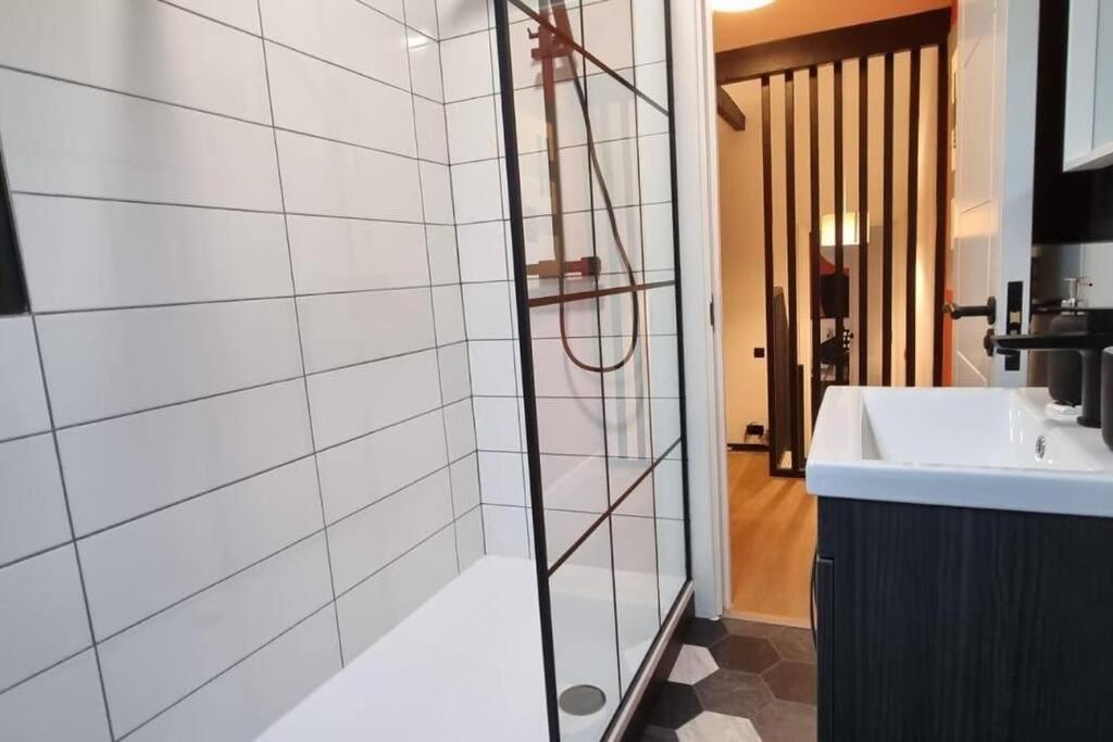 Super Stylish Apartment In Urmston Flat 3 Exterior foto